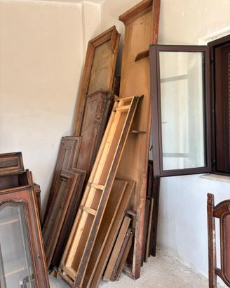Armadio in legno