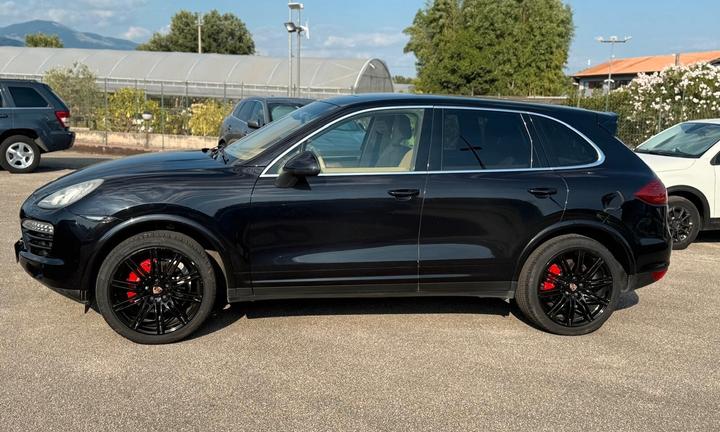 Porsche Cayenne 3.0 D PLATINUM EDITION PERFETTA