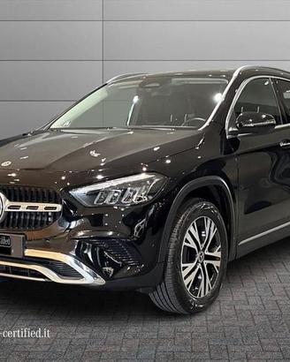 Mercedes-Benz GLA 180 d Progressive Advanced ...