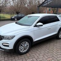 Volkswagen T-Roc 1.6 tdi Business OK NEOPATENTATO