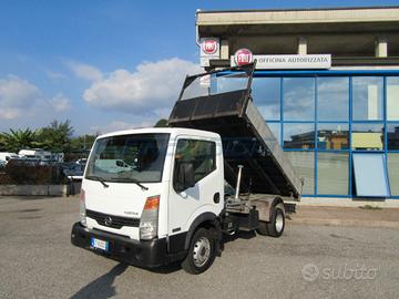Nissan Cabstar 32.12 Cassone ribaltabile trilatera