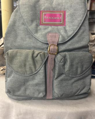 Zaino Arrogance