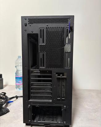 Case PC NZXT H710i (Nero) - MAI USATO