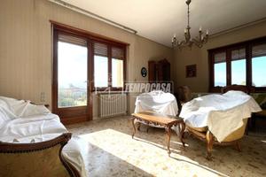 Villa Bifamiliare a Settimo Rottaro 10 locali