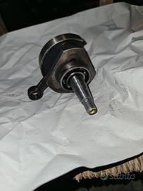 Albero originale vespa hp\V