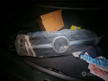 Maschera frontale mercedes cla