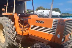 Trattore usato Fiat 780 2RM