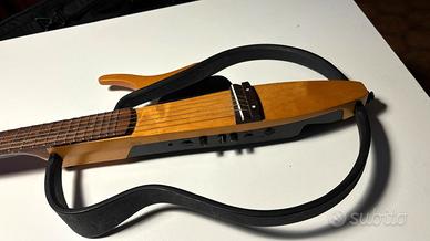 Chitarra Yamaha silent modello SLG100S