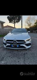 Mercedes Cla200
