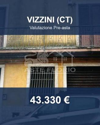 Immobile in asta di 211 m² con più di 5 locali a V