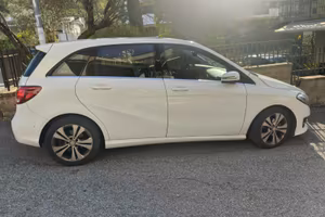 Mercedes Classe B 180 d Automatic Sport - 87650 km