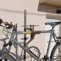 CAVALLETTO X RIPARAZIONE BICICLETTA