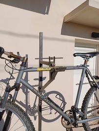 CAVALLETTO X RIPARAZIONE BICICLETTA