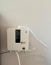 Enagic Kangen K8 LeveLuk ionizzatore d'acqua