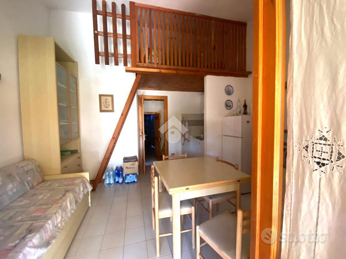 3 LOCALI A STINTINO - Vista 5