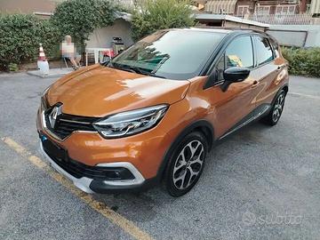 Renault Captur TCe 150 CV EDC FAP Initiale Paris