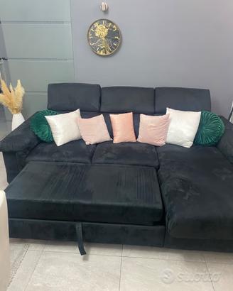 Divano 2 posti con chaise longue come nuovo
