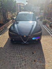 giulia 2.2 180 cv at8 super