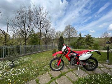 Honda CRF 250R targata - Anno 2016