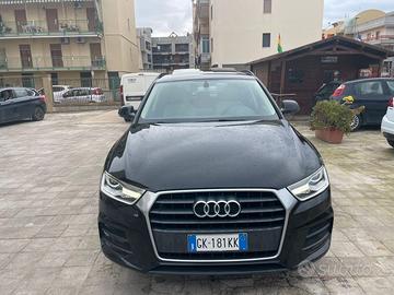 Audi Q3 designe 2000 150 cv. Tetto panoramico