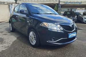 Lancia Ypsilon 1.2 69 CV 5 porte S&S Silver