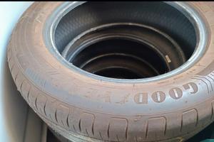 Good Year Efficient grip  205 60 16