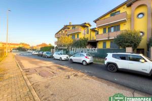 GRAZIOSO TRE LOCALI CON CANTINA E POSTO AUTO