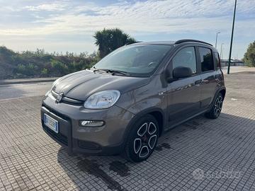 Fiat Panda 1.0 FireFly S&S Hybrid City Cross