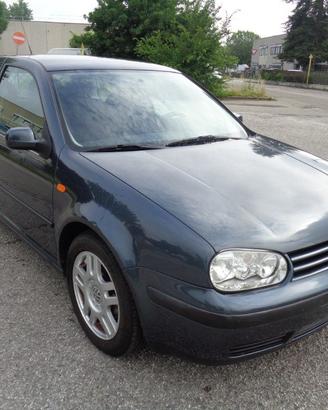 VOLKSWAGEN Golf 1.6 cat 3 porte Comfortline