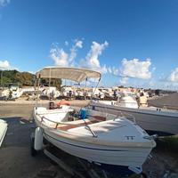 Barca mt. 4,50 con motore Mercury 25 cv