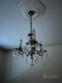 Set lampadario di cristallo e due applique