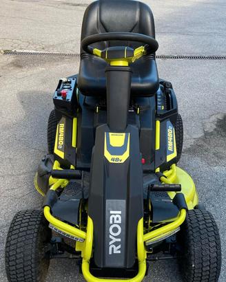 Trattorino rasaerba Ryobi