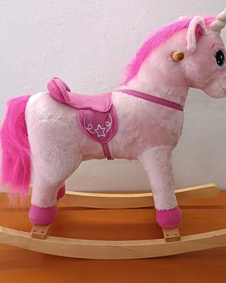 Unicorno a dondolo