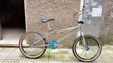 Bmx cult cromata