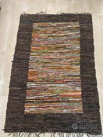Tappeto in pelle intrecciata