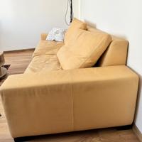 Divano in vera pelle