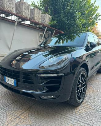 Porche Macan S