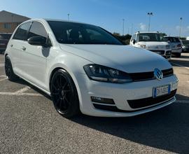 Golf 7 Diesel 1.6 cambio automatico