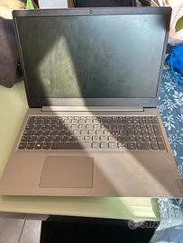 Lenovo pc portatile