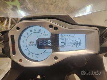 CF moto 650MT