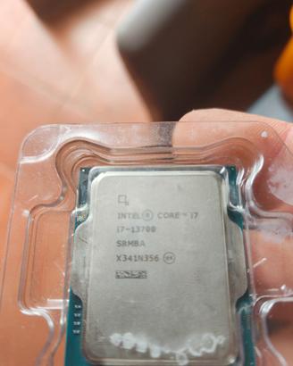 Bundle i7 13Th + 16GB ram DDR5
