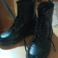 Stivali dr Martens