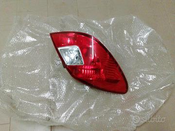 Faro posteriore Opel Corsa 4°serie