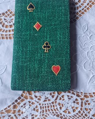 astuccio vintage in tela verde con notes canasta