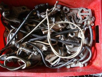 Impianti freno anteriori e posteriori cross enduro