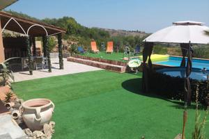 Villa con Piscina con Dependance e Giardino