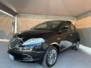 lancia-ypsilon-1-2-69-cv-5-porte-platinum