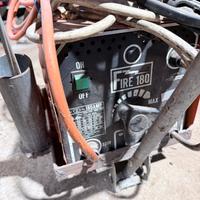 Saldatrice a elettrodi a 220V