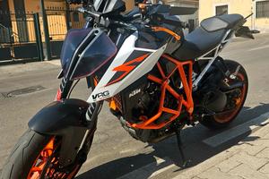 KTM SUPER DUKE 1290 R 