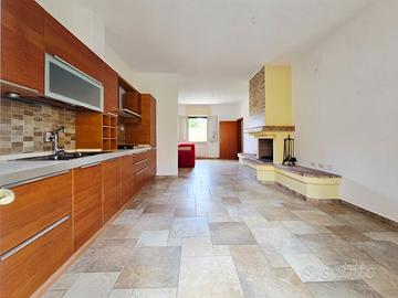 Spaziosa abitazione con area solare, Alezio